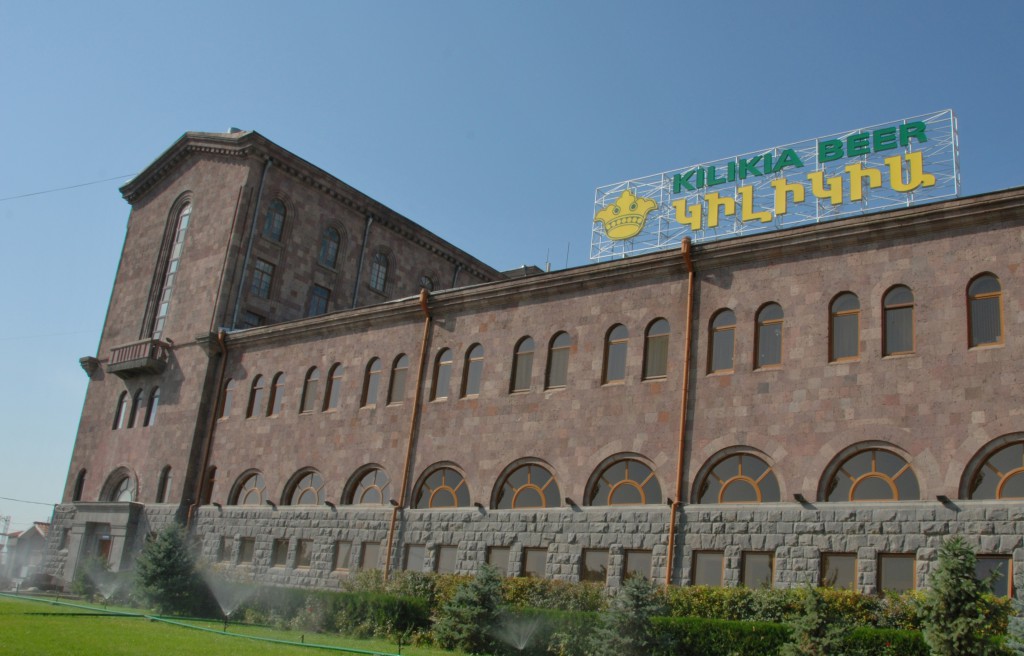 Союз промышленников и предпринимателей Армении требует аннулировать штраф в отношении ЗАО <Ереванское пиво> 